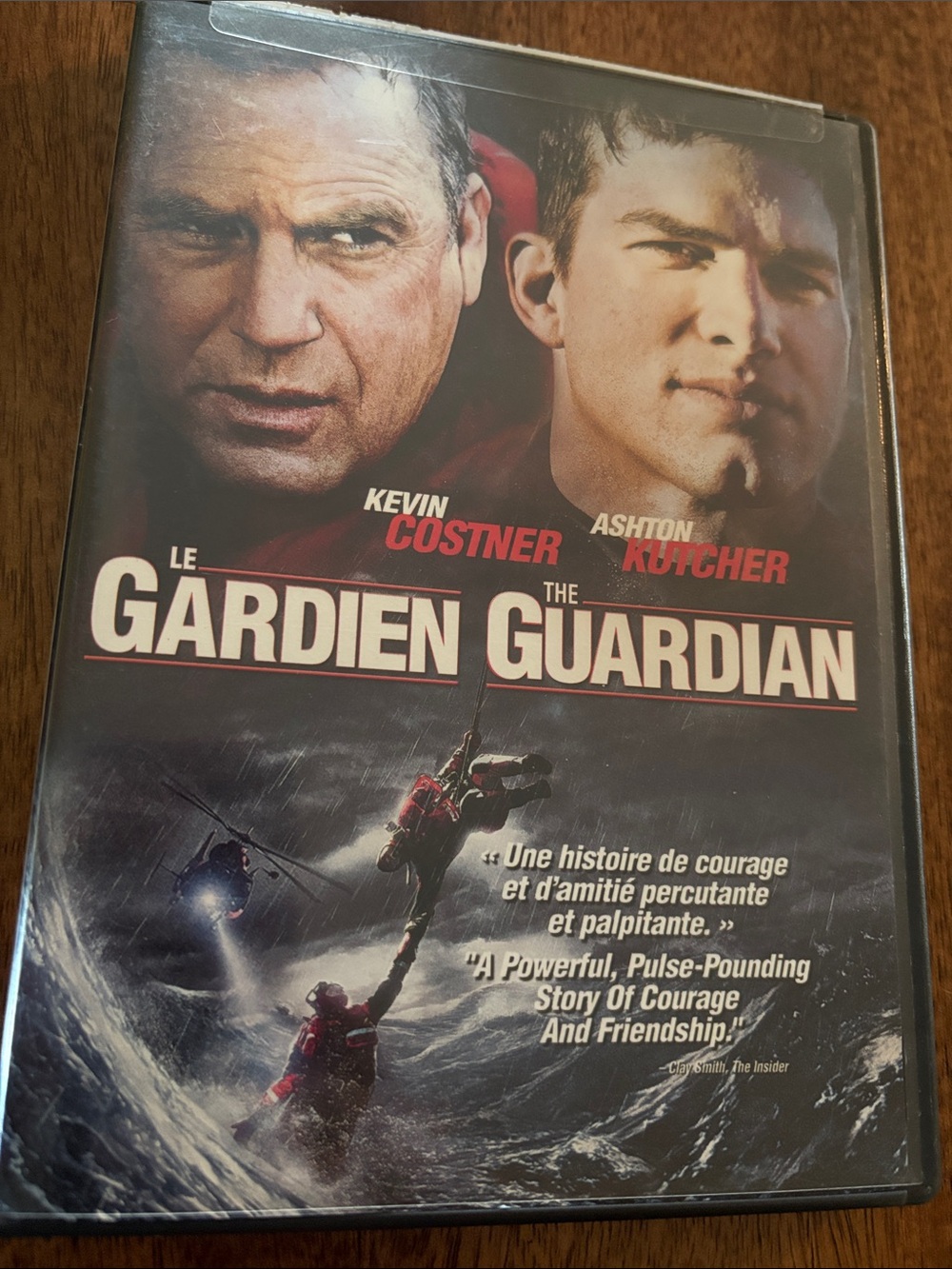 The Guardian (Le Gardien) DVD - Kevin Costner & Ashton Kutcher - Red/Black